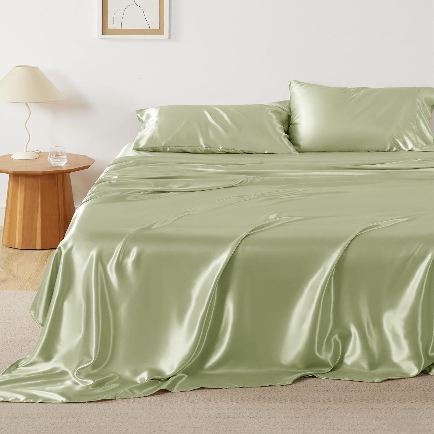 813urlP-nlL._AC_SL1500_.jpg Satin Sheet Set with Silk Like Feel and Deep Pockets - Image 1